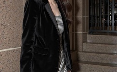 一层一层剥掉你的衣服视频